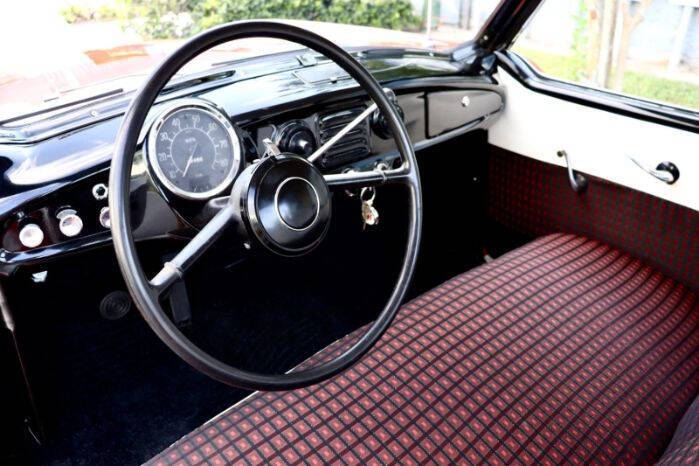 1957 Nash Metropolitan