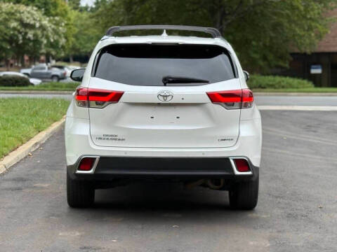 2017 Toyota Highlander Limited