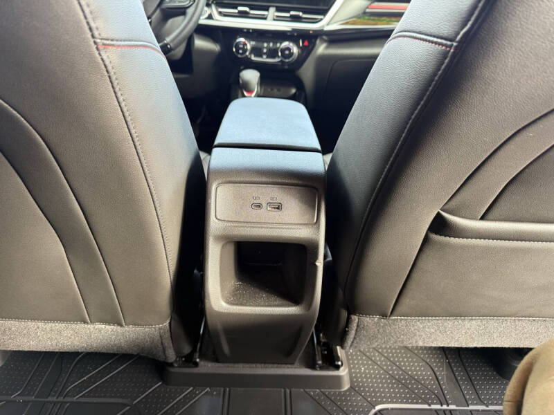 2025 Chevrolet Trax RS