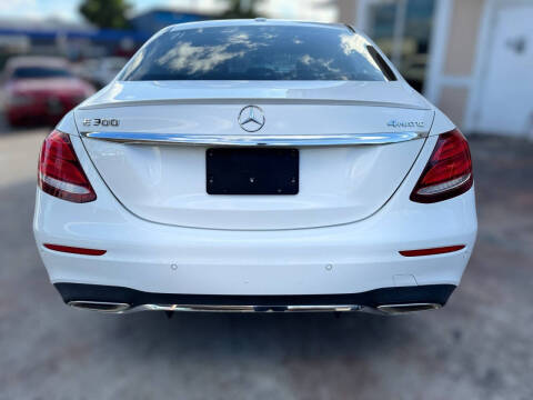 2017 Mercedes-Benz E-Class E 300 4MATIC