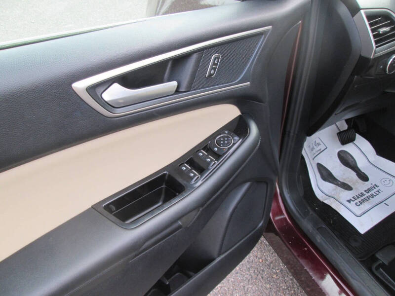 2019 Ford Edge SEL