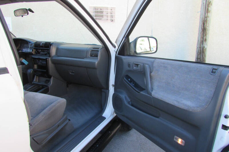 1999 Isuzu Rodeo LS