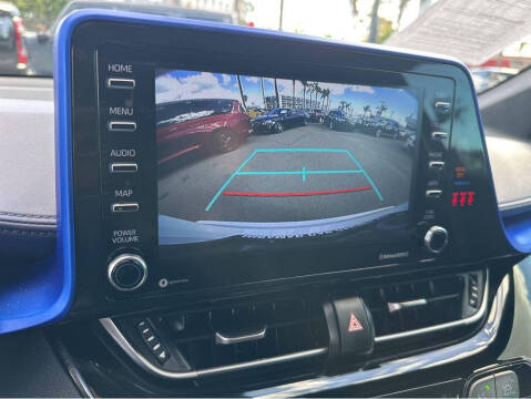 2021 Toyota C-HR XLE