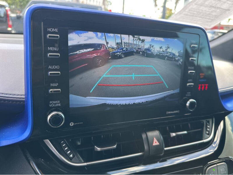 2021 Toyota C-HR XLE