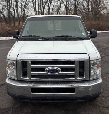 2012 Ford E-Series