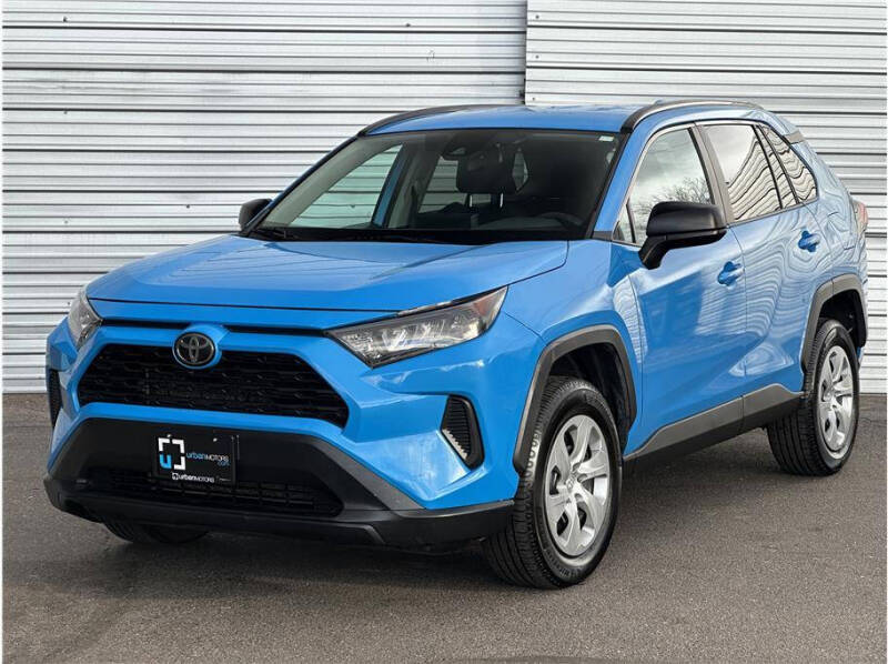 2019 Toyota RAV4 LE