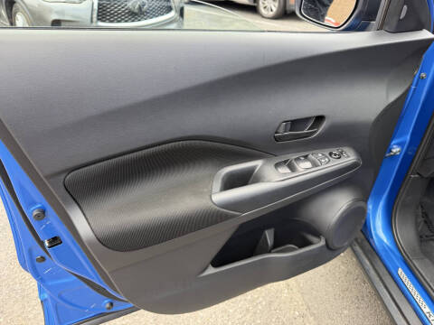 2023 Nissan Kicks S