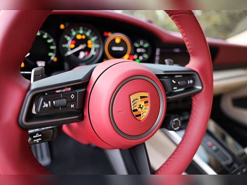 2021 Porsche 911 Targa 4S Heritage Design Edition