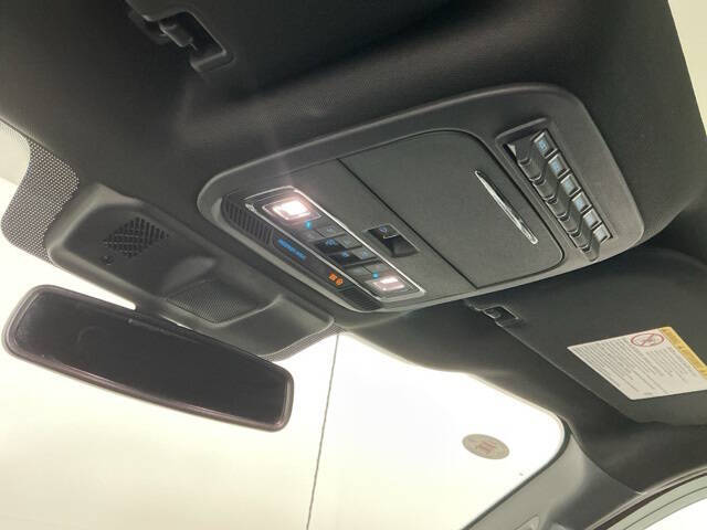 2025 Ford F-450 Super Duty Platinum