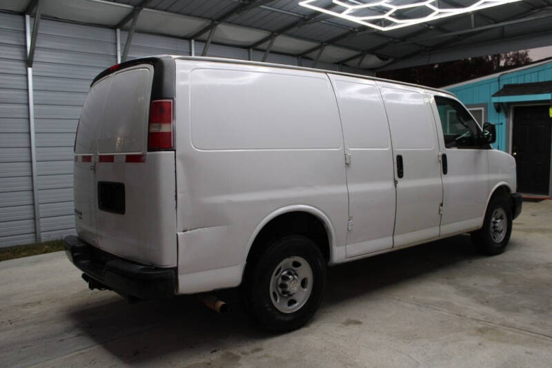 2016 Chevrolet Express 2500