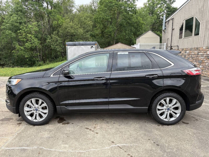 2020 Ford Edge Titanium