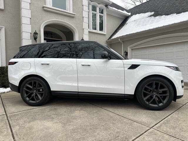 2023 Land Rover Range Rover Sport P360 SE