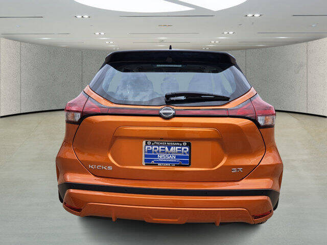 2024 Nissan Kicks SR