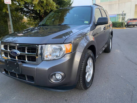 2011 Ford Escape for sale at Super Bee Auto in Chantilly VA