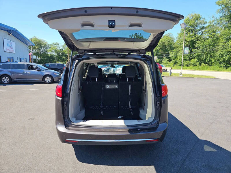 2018 Chrysler Pacifica Touring L