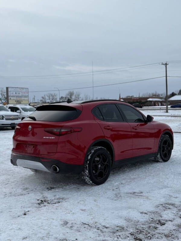 2018 Alfa Romeo Stelvio Sport