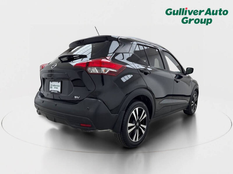 2020 Nissan Kicks SV