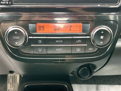 2024 Mitsubishi Mirage LE