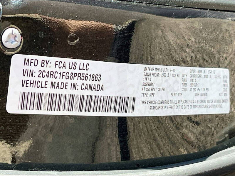 2023 Chrysler Pacifica Touring