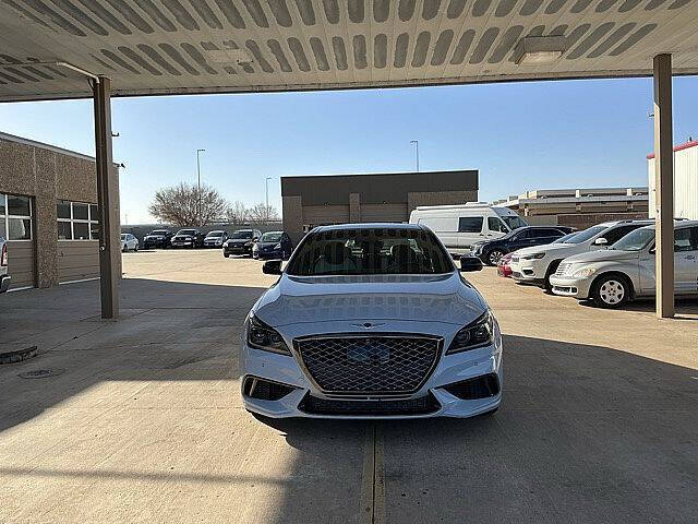 2018 Genesis G80
