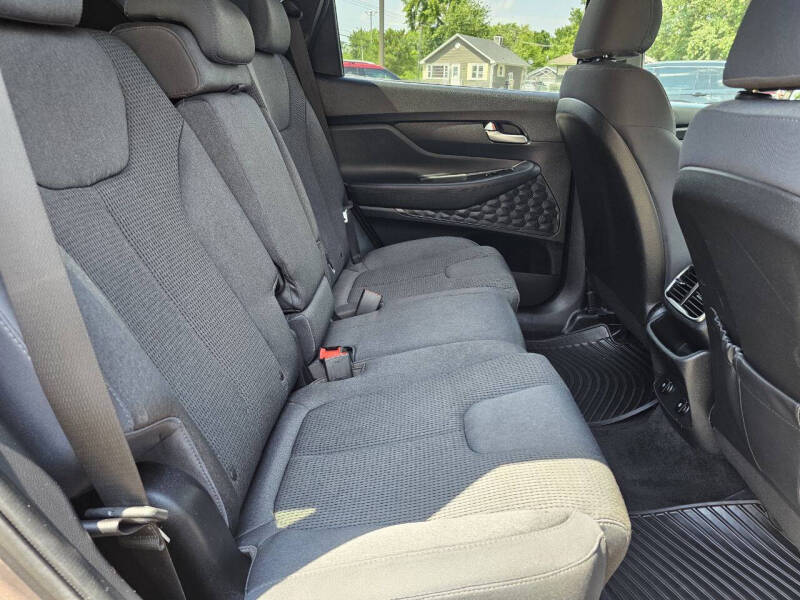 2019 Hyundai Santa Fe SE 2.4L
