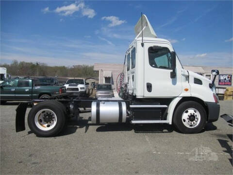 2014 Freightliner Cascadia