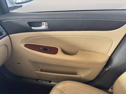 2014 Hyundai Genesis 5.0L R-Spec