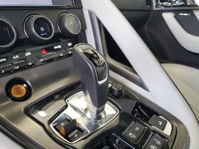 2014 Jaguar F-TYPE S