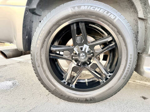 2006 GMC Yukon Denali