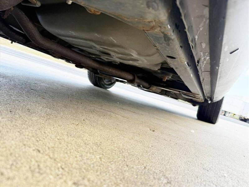 2003 Ford Crown Victoria LX