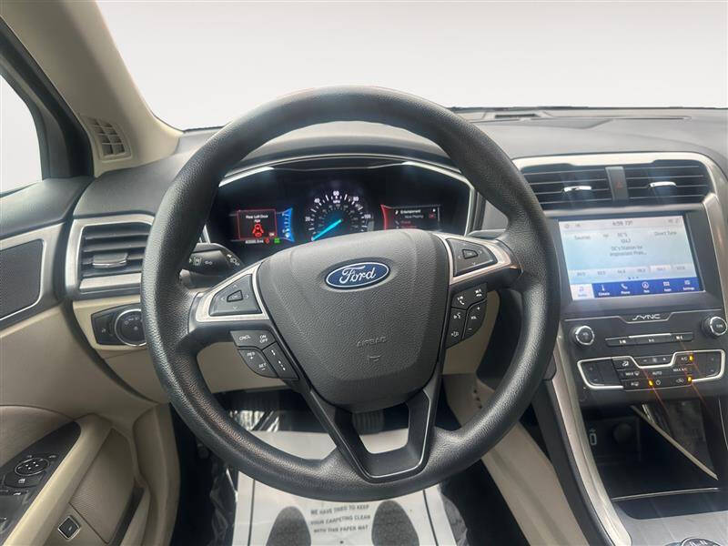 2020 Ford Fusion Hybrid SE