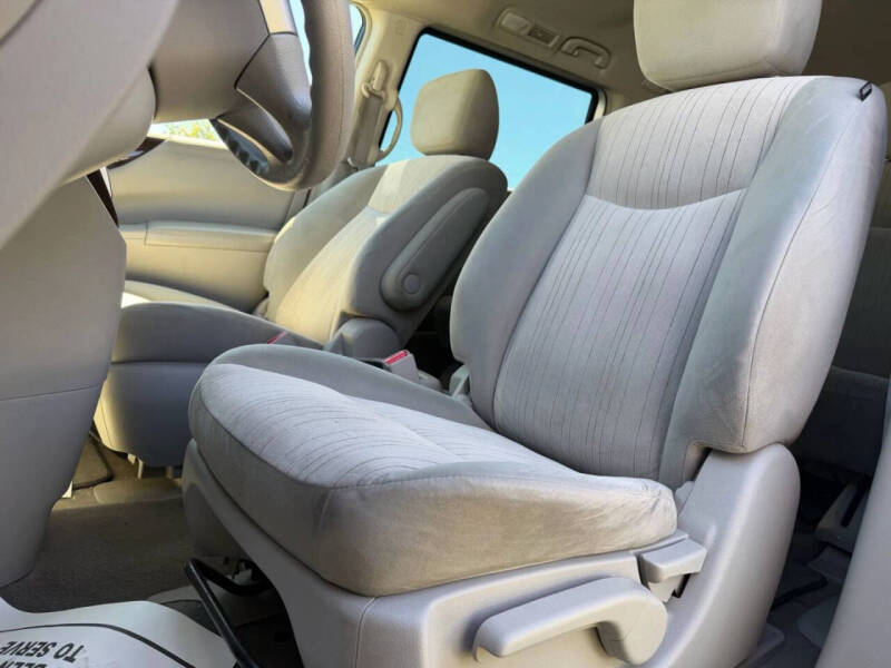 2013 Nissan Quest
