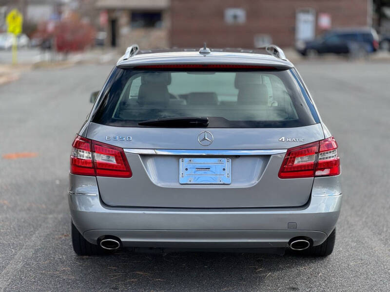 2011 Mercedes-Benz E-Class E350 photo 7