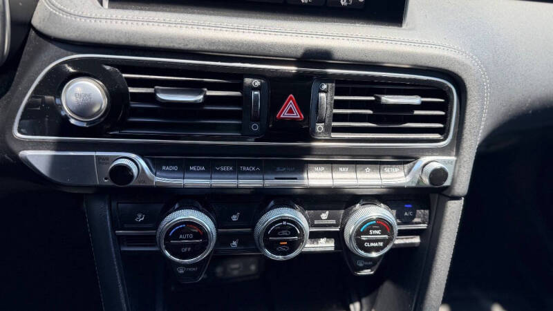 2019 Genesis G70 3.3T Advanced