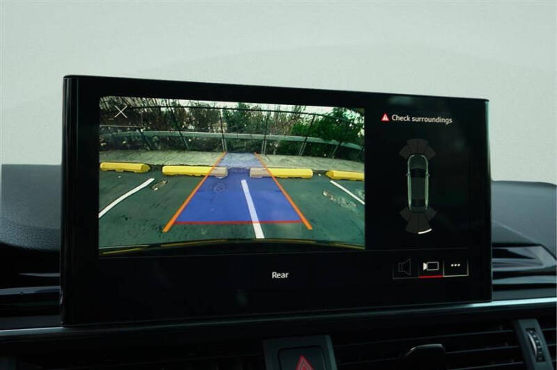 2022 Audi A4 quattro Premium 40 TFSI