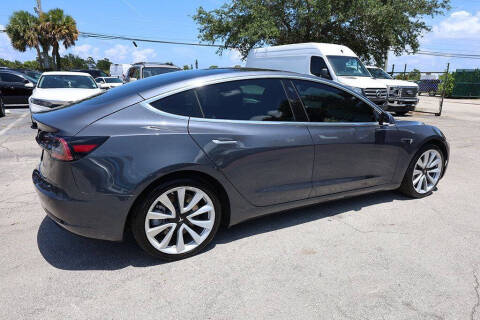 2020 Tesla Model 3 Long Range