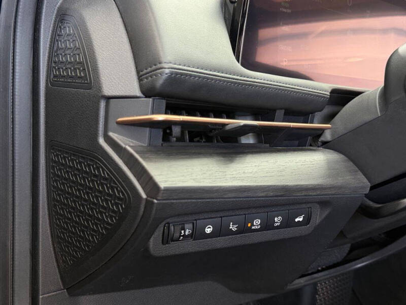 2024 Nissan Ariya Evolve+
