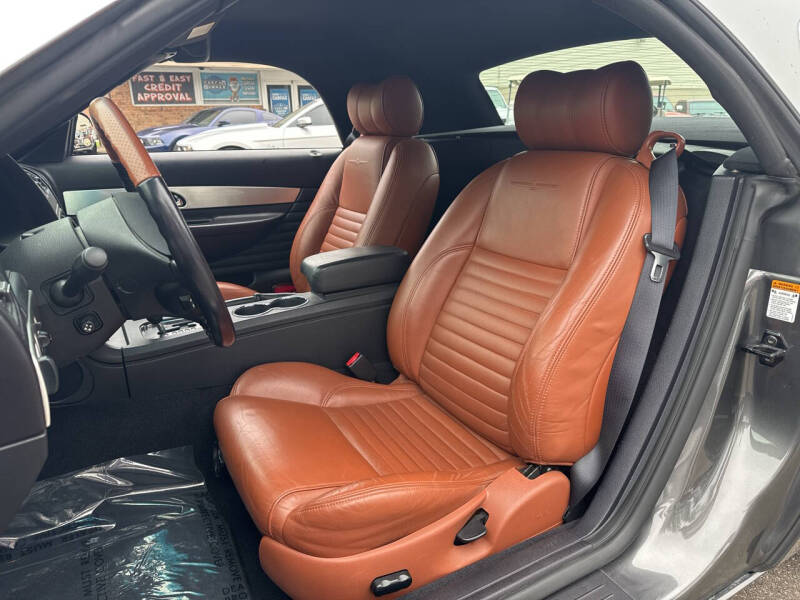 2003 Ford Thunderbird Deluxe