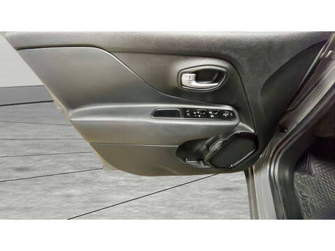 2022 Jeep Renegade Altitude