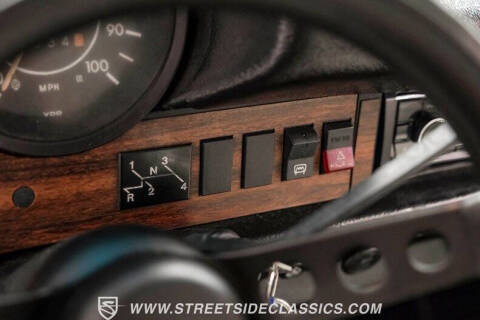 1975 Volkswagen Super Beetle