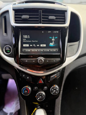 2017 Chevrolet Sonic LT Auto