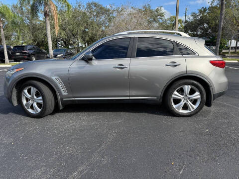 2010 Infiniti FX35