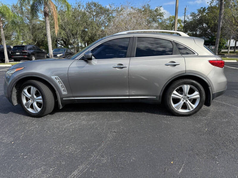 2010 Infiniti FX35