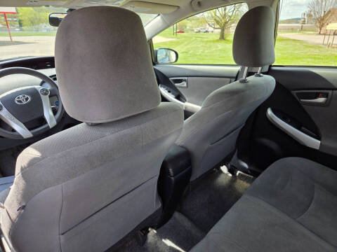 2014 Toyota Prius Two