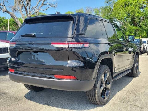 2024 Jeep Grand Cherokee Altitude