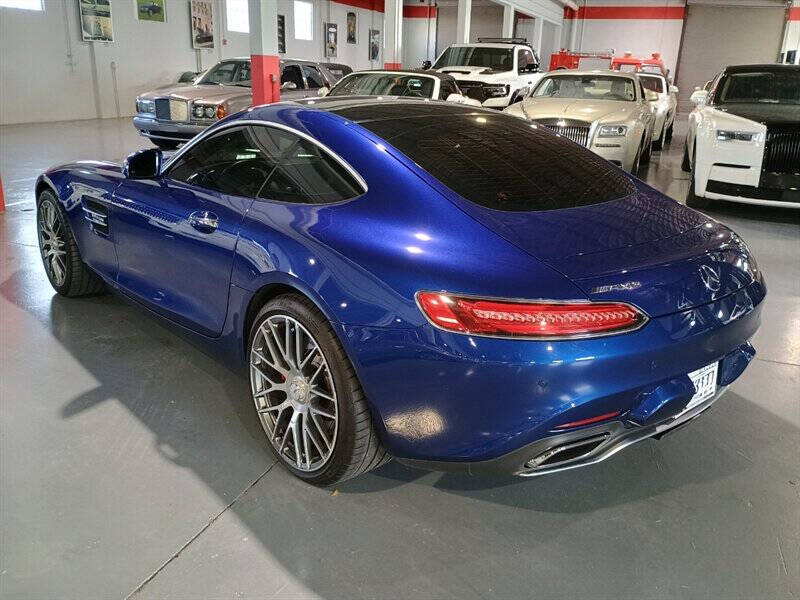 2016 Mercedes-Benz AMG GT 5