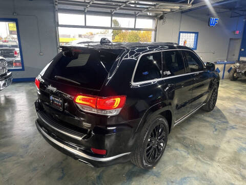 2017 Jeep Grand Cherokee Summit