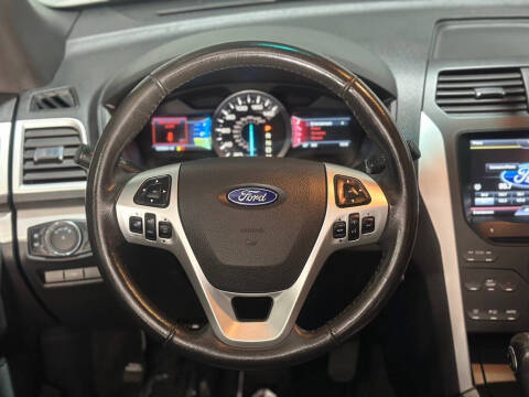 2012 Ford Explorer XLT