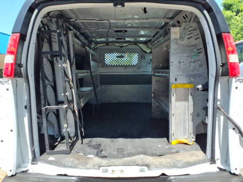 2017 Chevrolet Express 2500