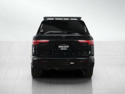 2025 Toyota Sequoia Platinum